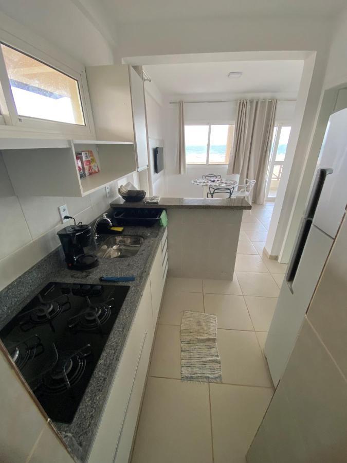 Beachfront Apt & Jacuzzi ไตย์บา ภายนอก รูปภาพ